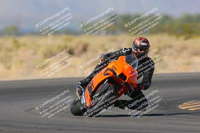 media/Nov-06-2023-Moto Forza (Mon) [[ce023d0744]]/3-Intermediate Group/Session 3 (Turn 16)/